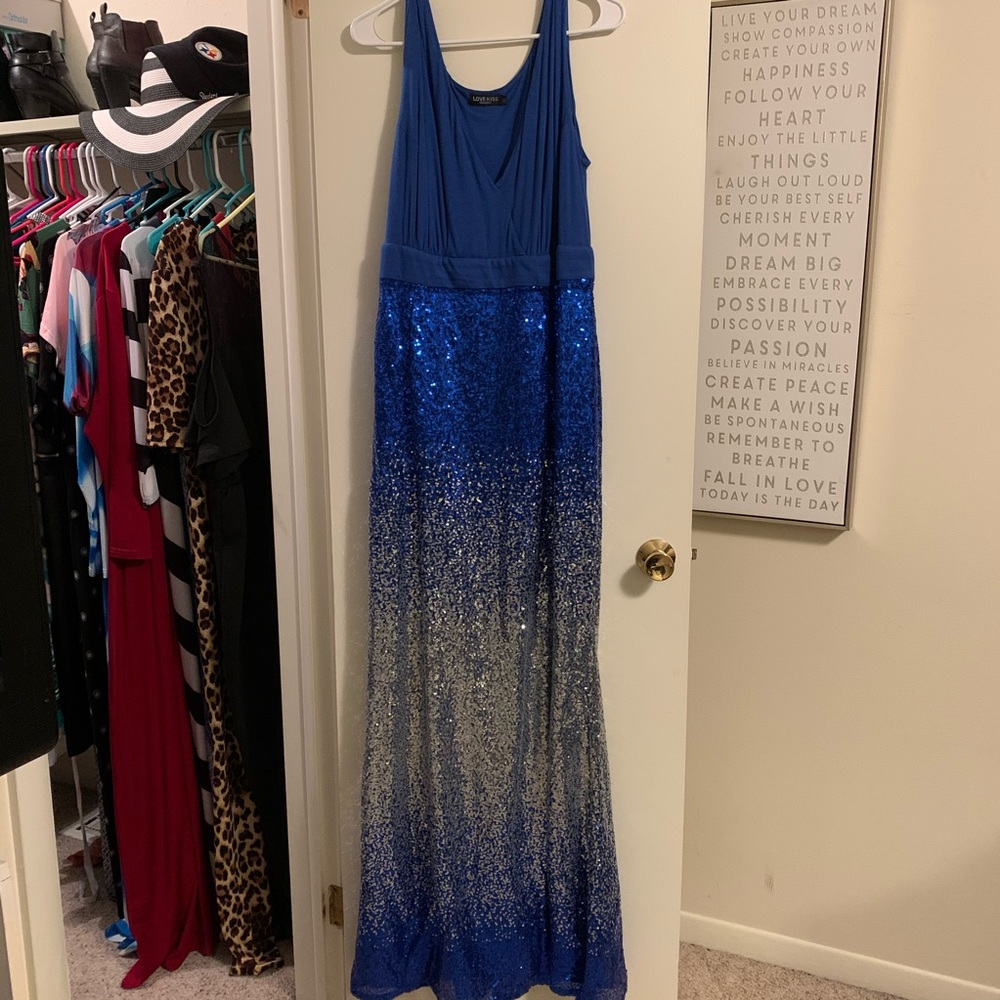 Blue Sequined Plus Size Maxi Dress